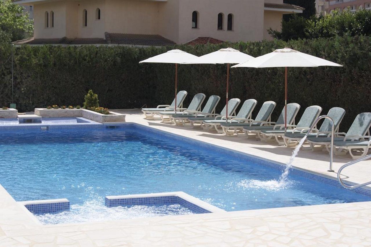 Apartamentos Sureda Каньямель Экстерьер фото